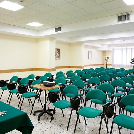 Casa Per Ferie Salesianum Villa Fiumicino Esterno foto